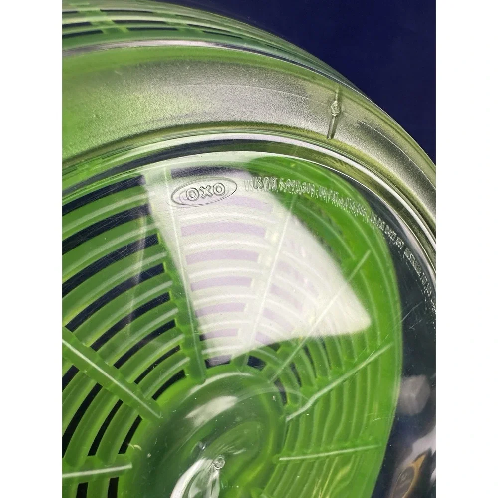 OXO Good Grips Salad Spinner, Fruit Washer and Lettuce Spinner